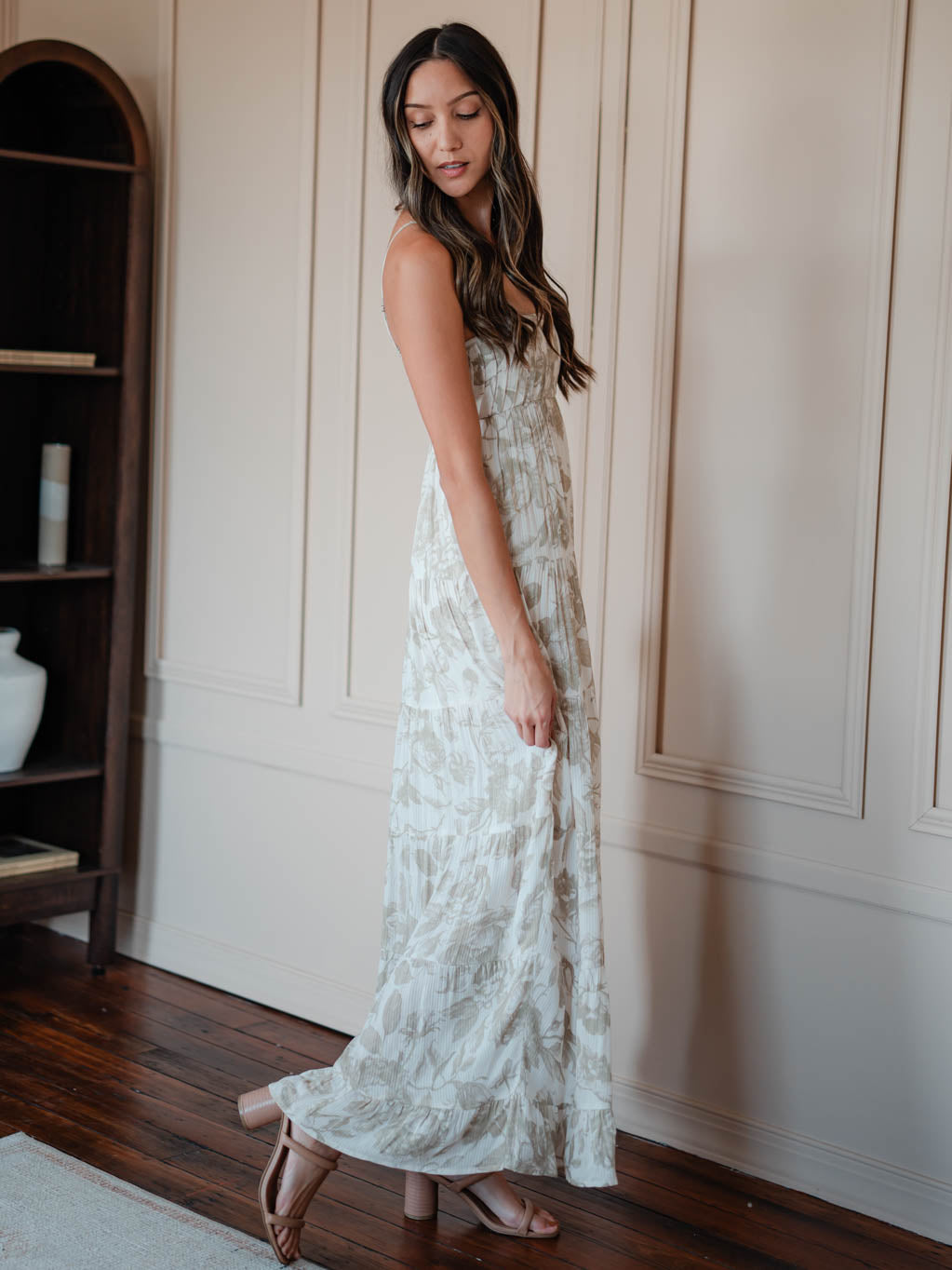 Georgia Floral Maxi Dress - Oatmeal/Beige