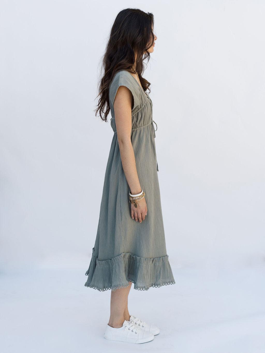 Dreamer Midi Dress - Lily Pad - Rain of May